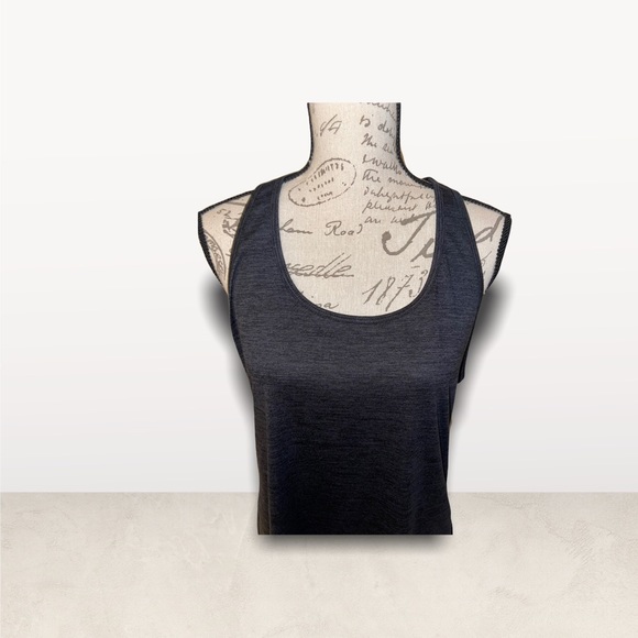 Layers Tank Top - Picture 2 of 6